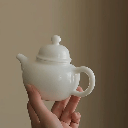 Blanc Grace Porcelain Tea Set Secondary Image